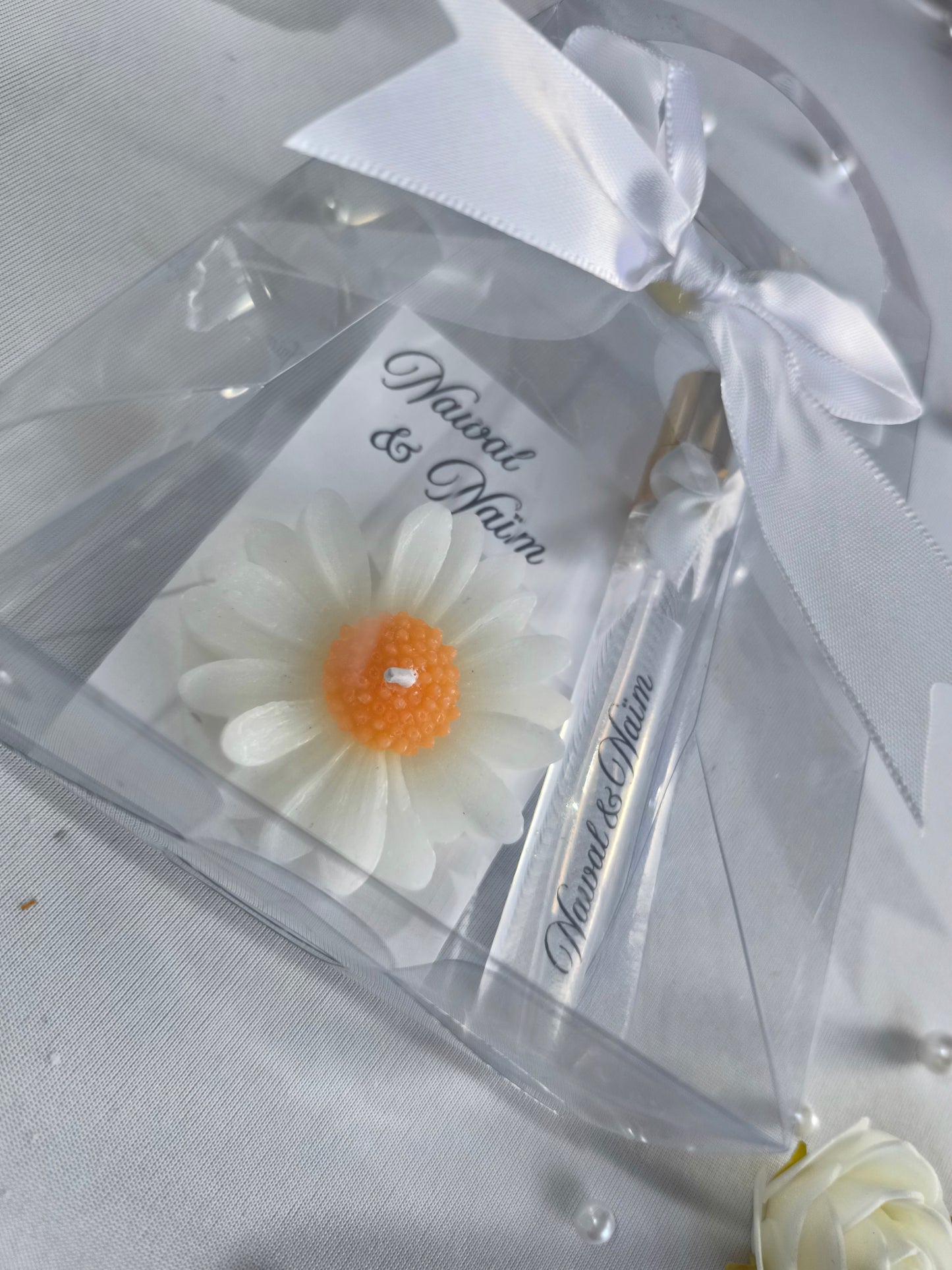 Coffret Bougie Marguerite + Spray à l'eau de rose